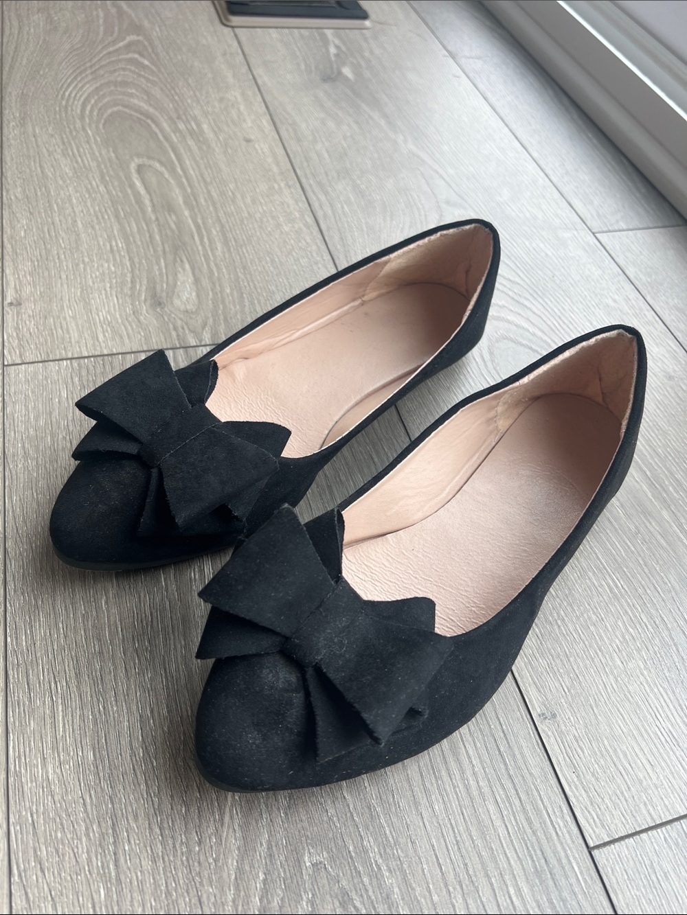 Black Bow-Accent Women's Flats